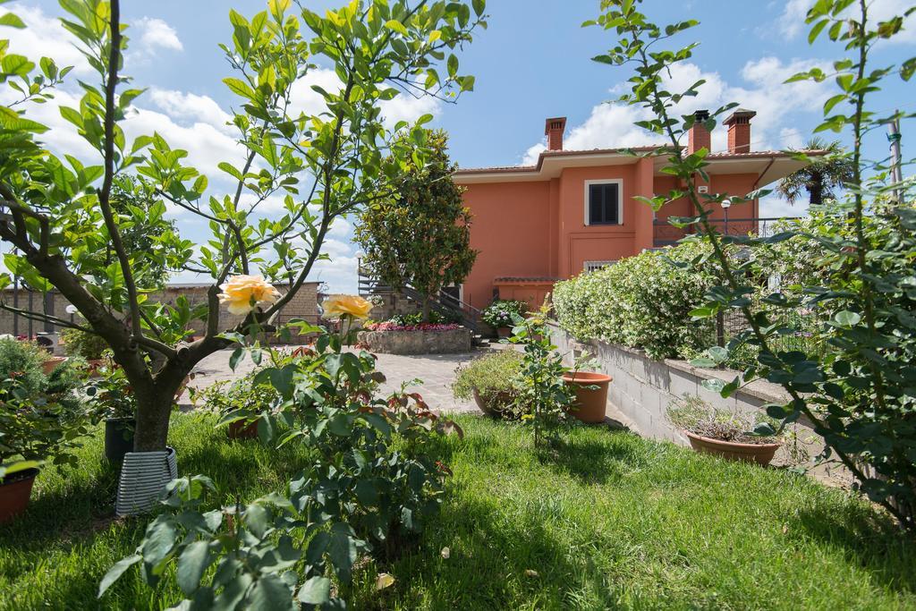 Bed And Breakfast Nonna Loreta Formello Exterior foto