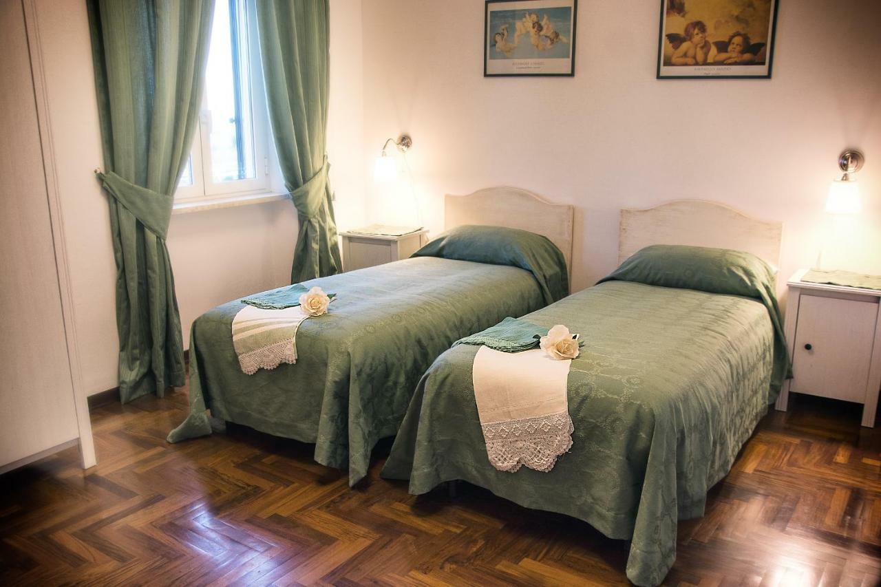 Bed And Breakfast Nonna Loreta Formello Exterior foto
